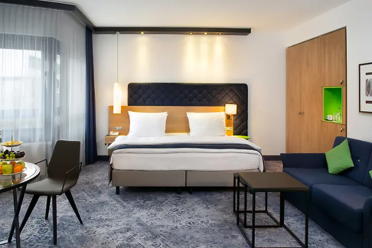 Holiday Inn Stuttgart 2